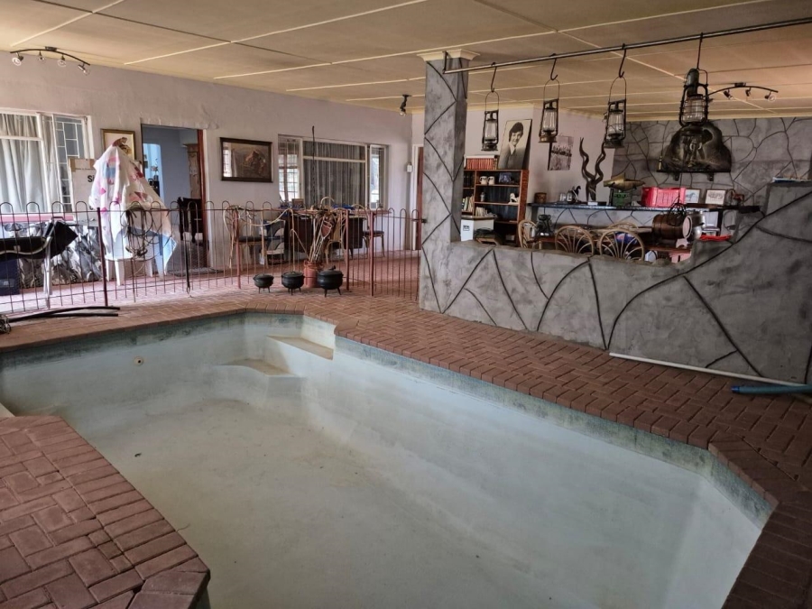 4 Bedroom Property for Sale in Vredendal Rural Western Cape